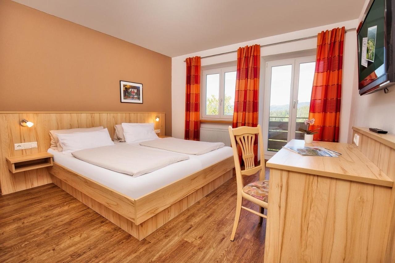 Berghotel Mooshuette Лоберг Екстериор снимка
